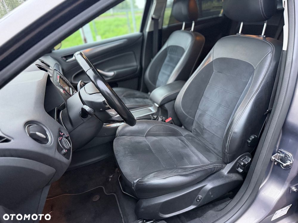 Ford Mondeo 1.6 T Platinium X Plus (Titanium) - 30
