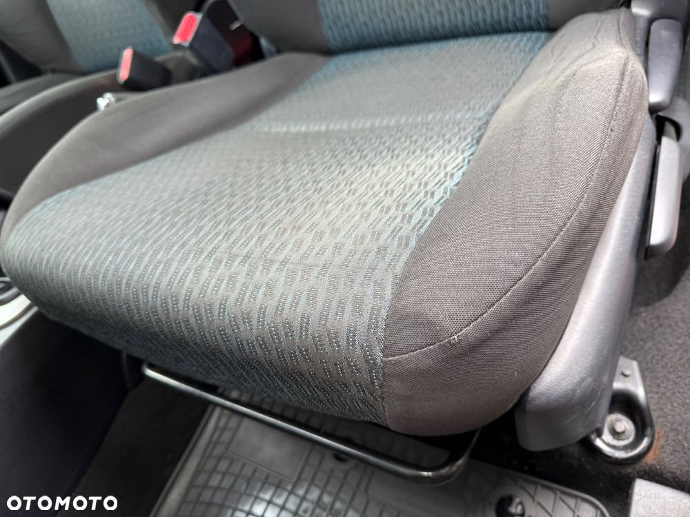 Toyota Yaris 1.33 Luna - 20