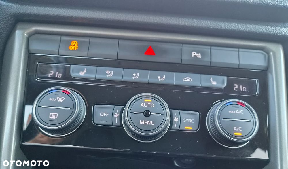 Volkswagen T-Roc 1.5 TSI ACT Advance DSG - 17