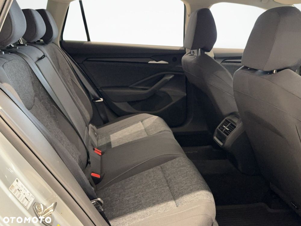 Skoda Superb 2.0 TDI SCR Essence DSG - 19