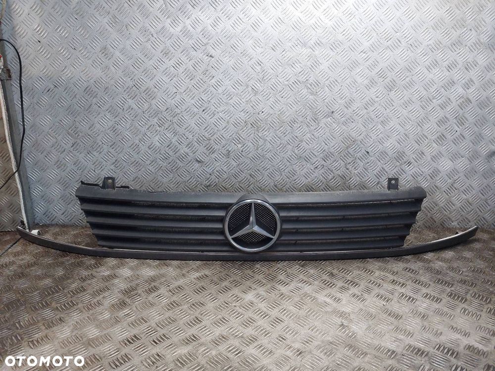 GRILL ATRAPA CHŁODNICY MERCEDES-BENZ VITO W638 6388880415 - 1