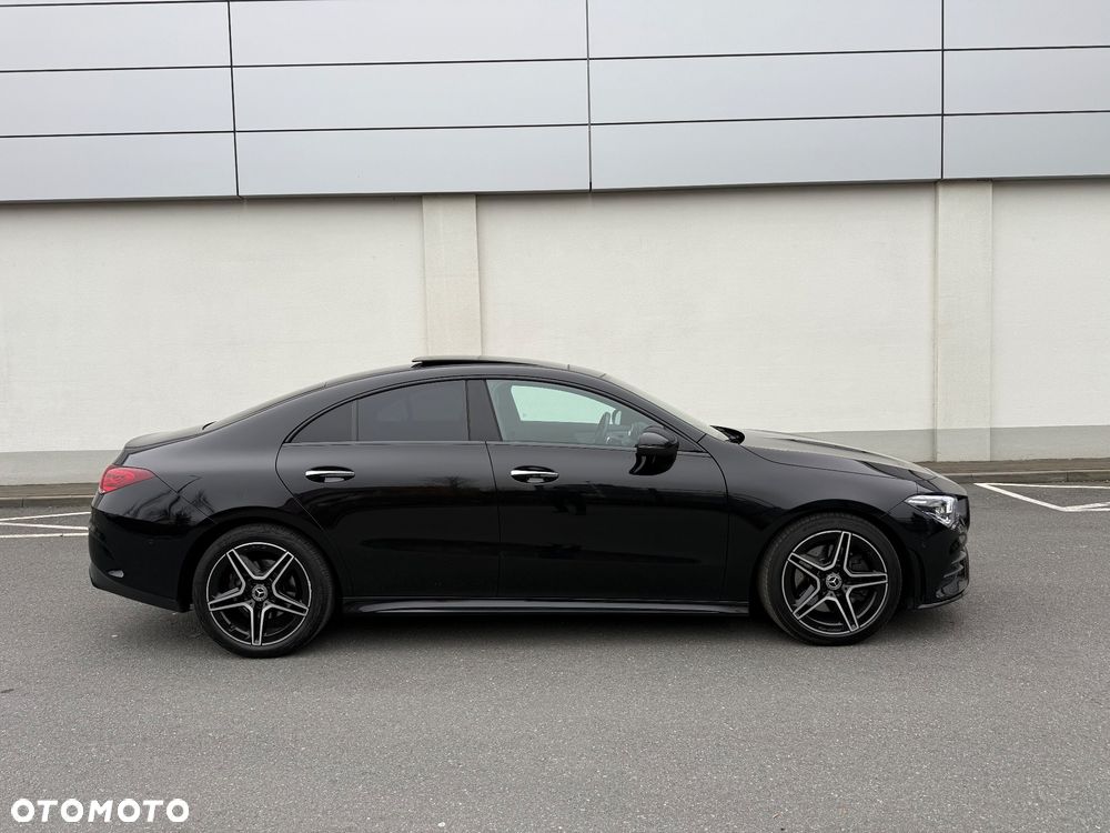 Mercedes-Benz CLA 220 AMG Line 7G-DCT - 2