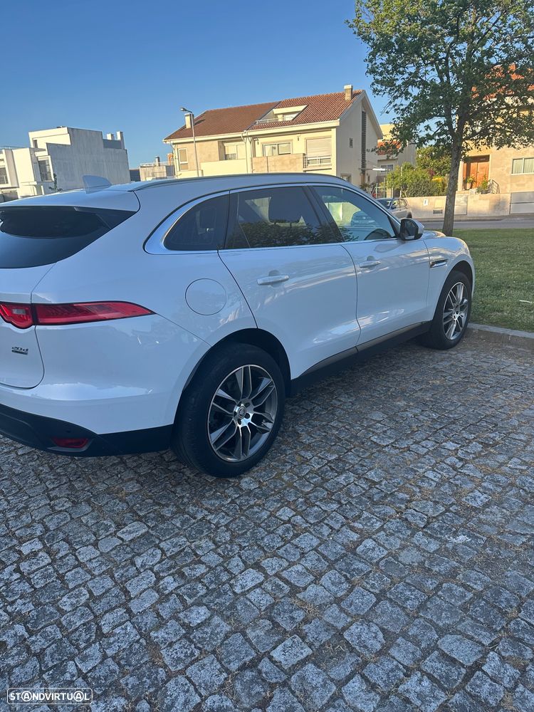 Jaguar F-Pace 20d AWD Aut. Prestige - 4