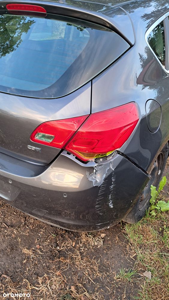 Opel Astra 1.7 CDTI DPF - 8