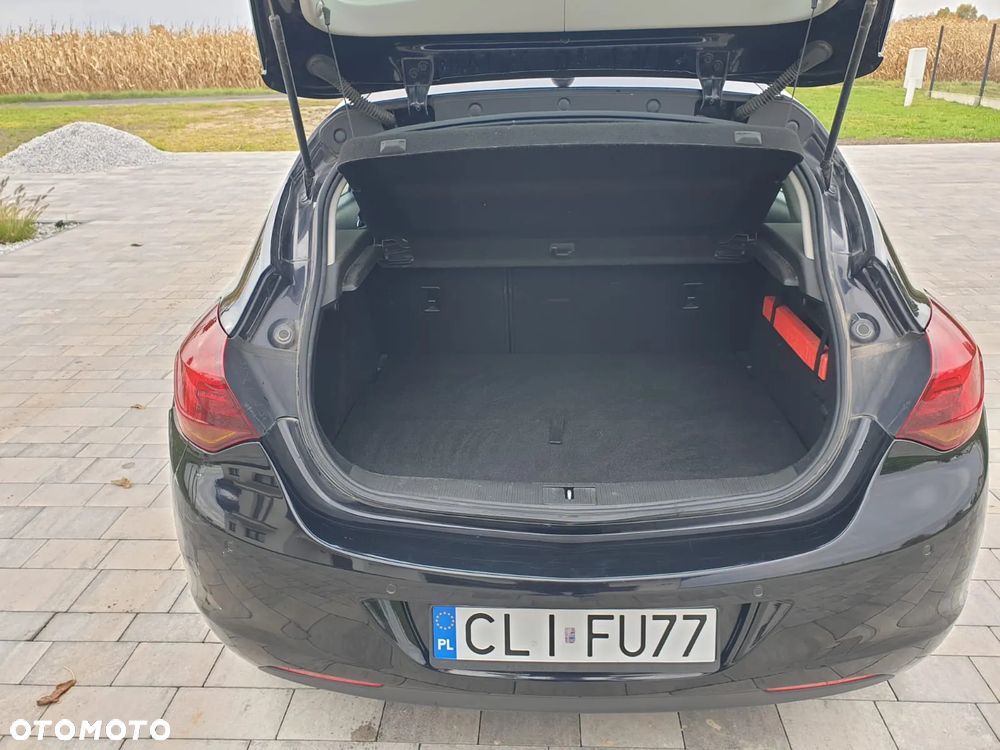 Opel Astra IV 1.7 CDTI Cosmo - 3