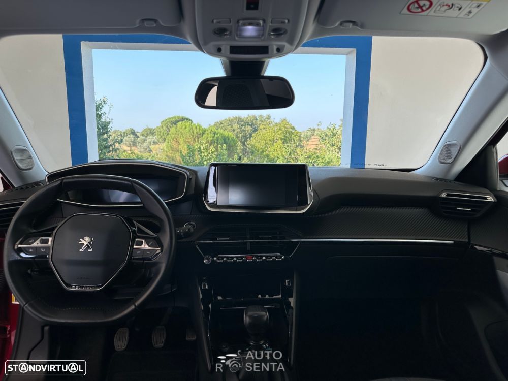 Peugeot 2008 1.2 PureTech Allure - 14