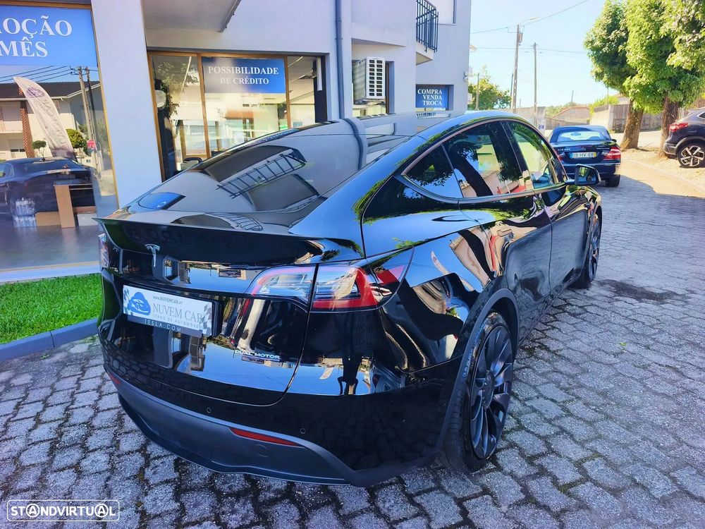 Tesla Model Y Performance Dual Motor AWD - 7