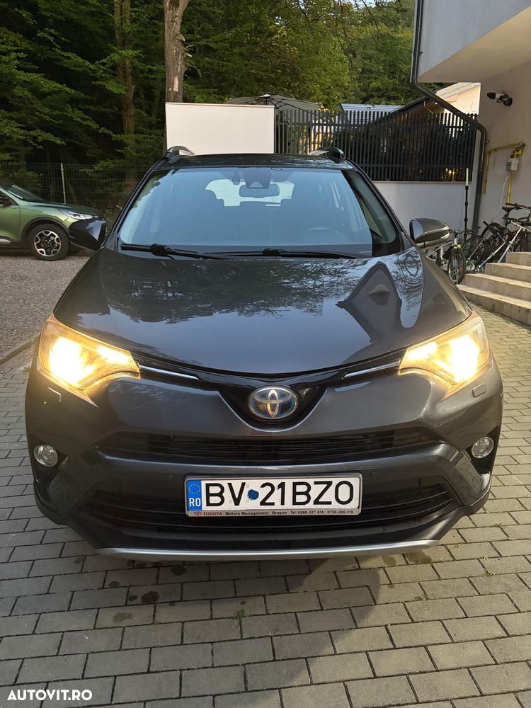 Toyota RAV4 - 14