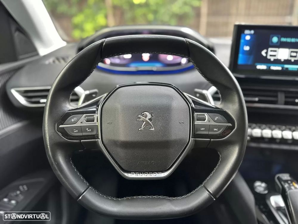 Peugeot 3008 1.2 PureTech Allure Pack EAT8 - 23