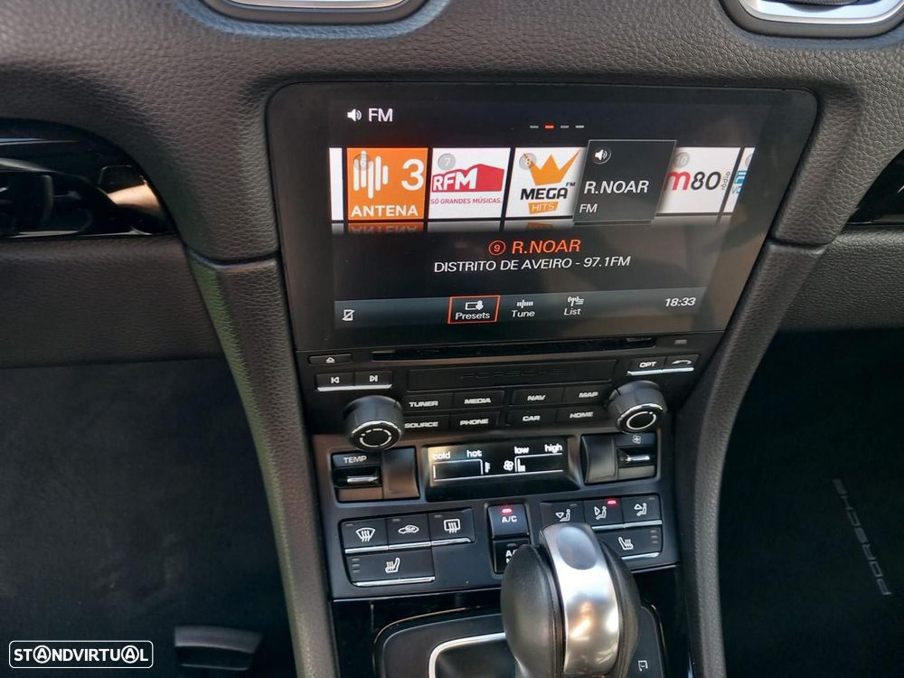 Porsche 718 Boxster 2.0 T PDK - 31