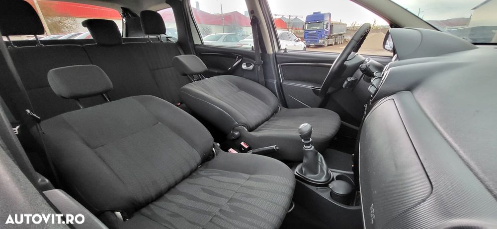 Dacia Duster SCe 115 4x2 Ambiance - 30