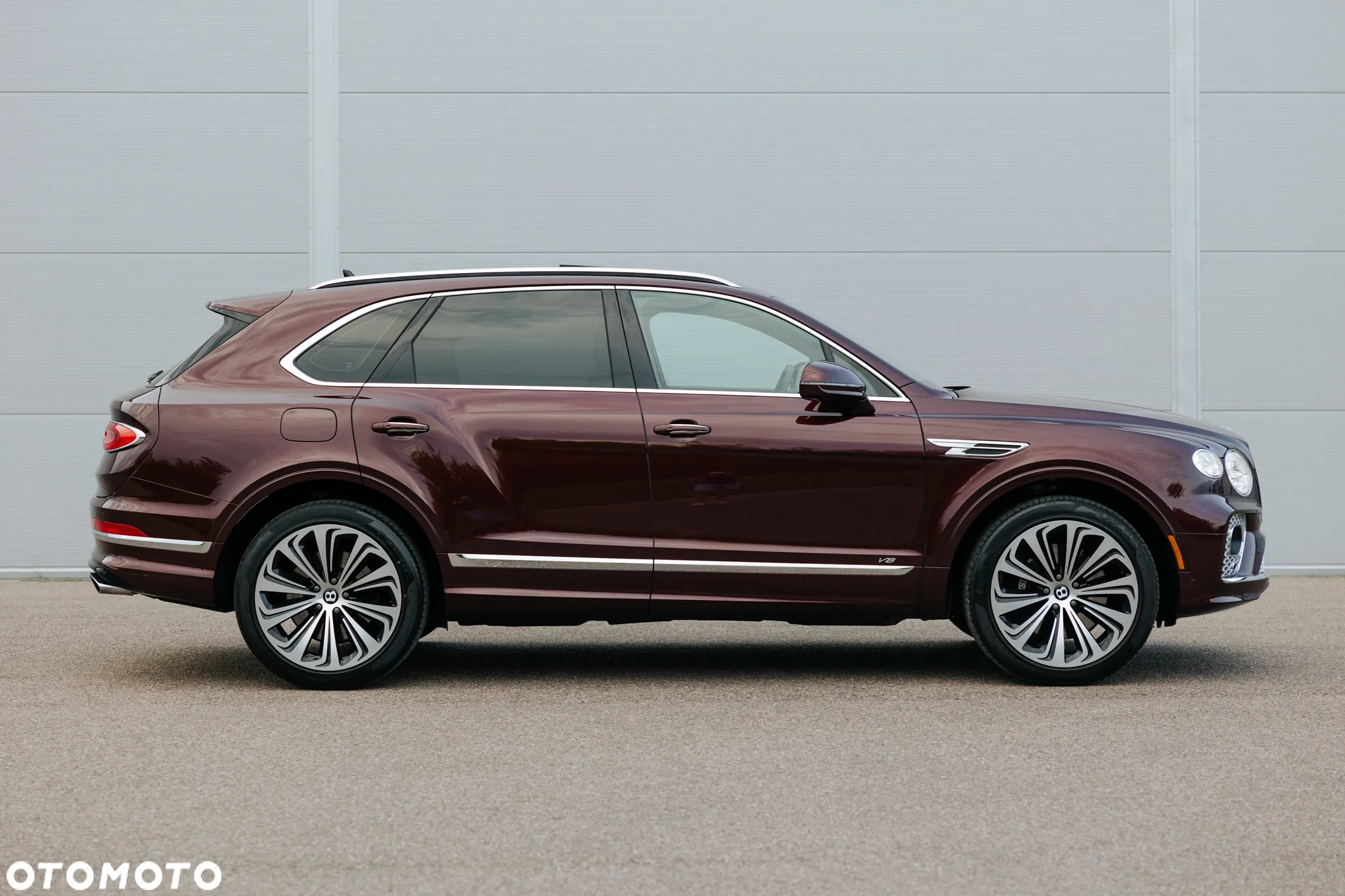 Bentley Bentayga V8 - 12