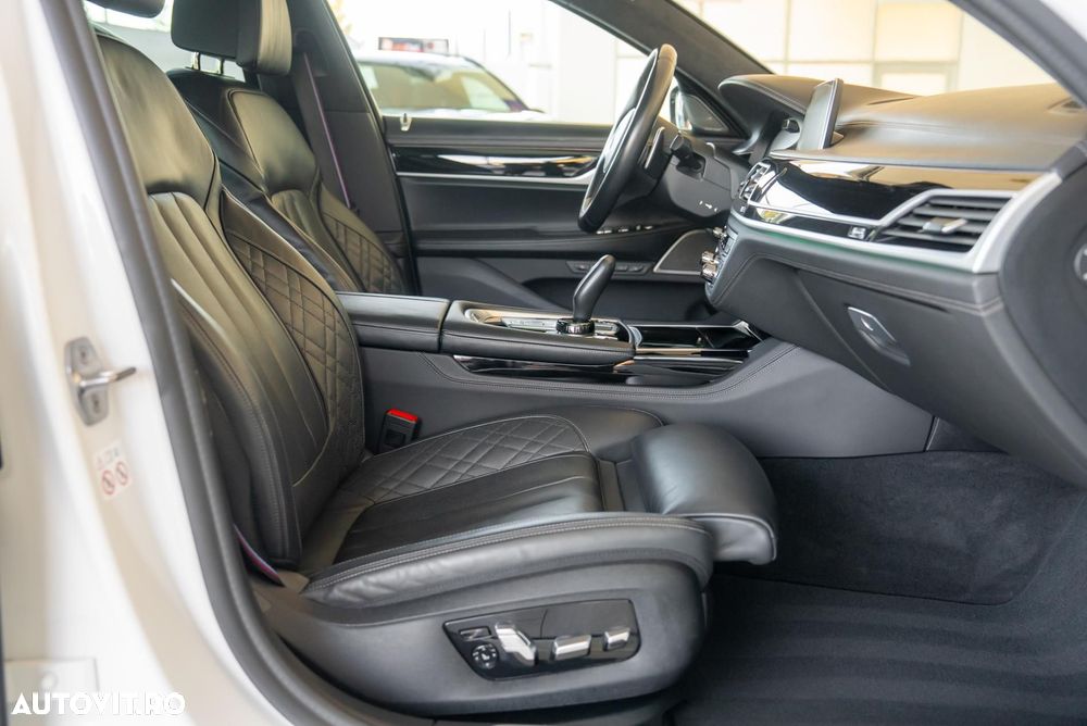 BMW Seria 7 740d xDrive - 15