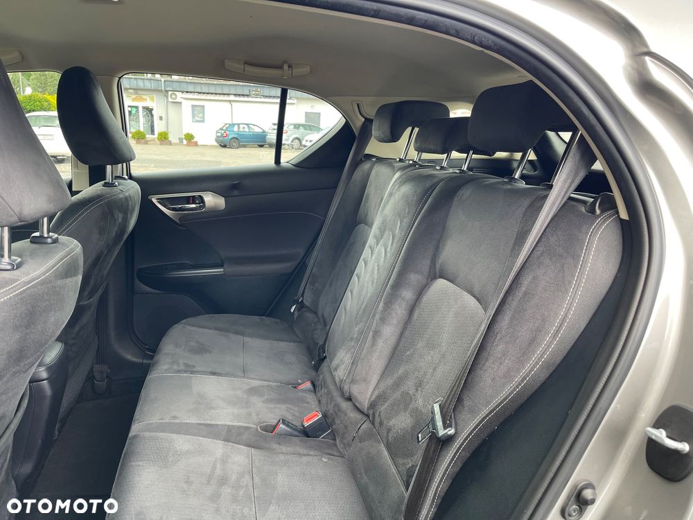 Lexus CT 200h Elegance - 12