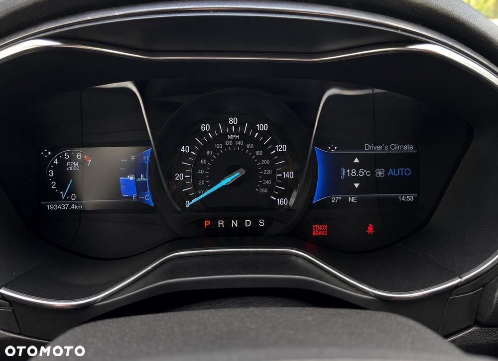 Ford Fusion - 6