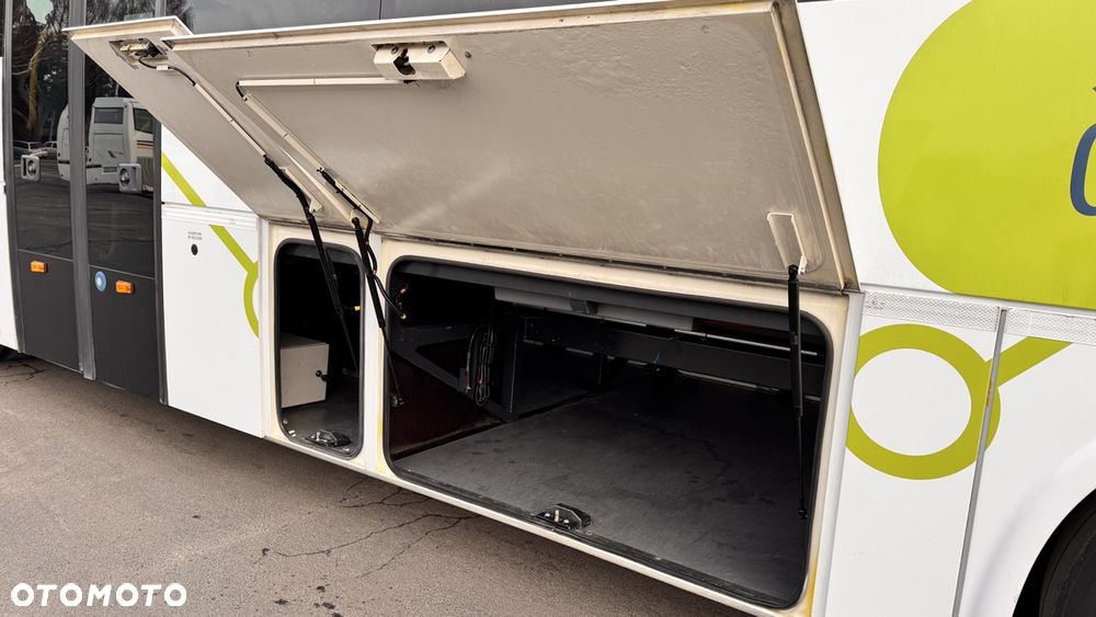 Irisbus Recreo Crosway / 59+1 miejsc/ cursor8 / Klima /ŁADNY !! / CENA: 129000zł netto - 17