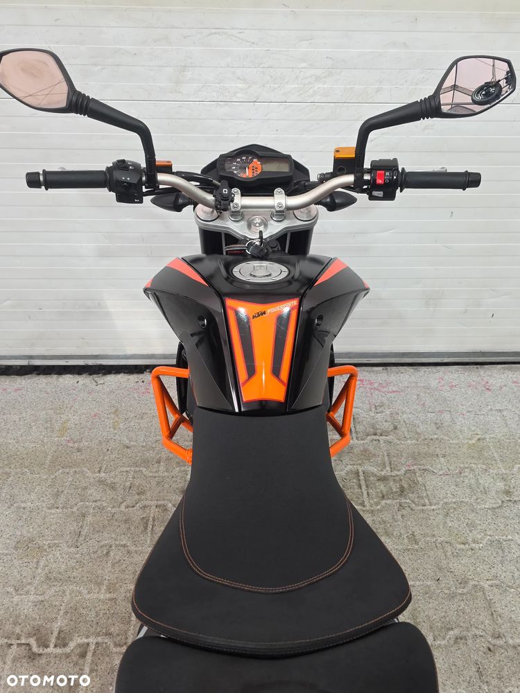 KTM Duke - 24
