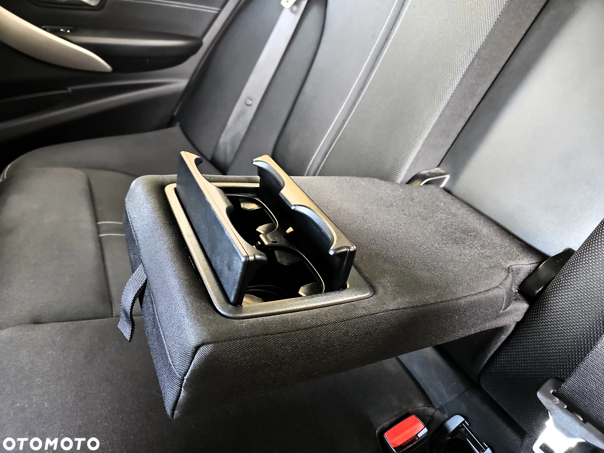 BMW Seria 3 318d Advantage - 15