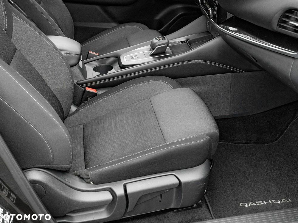Nissan Qashqai - 30