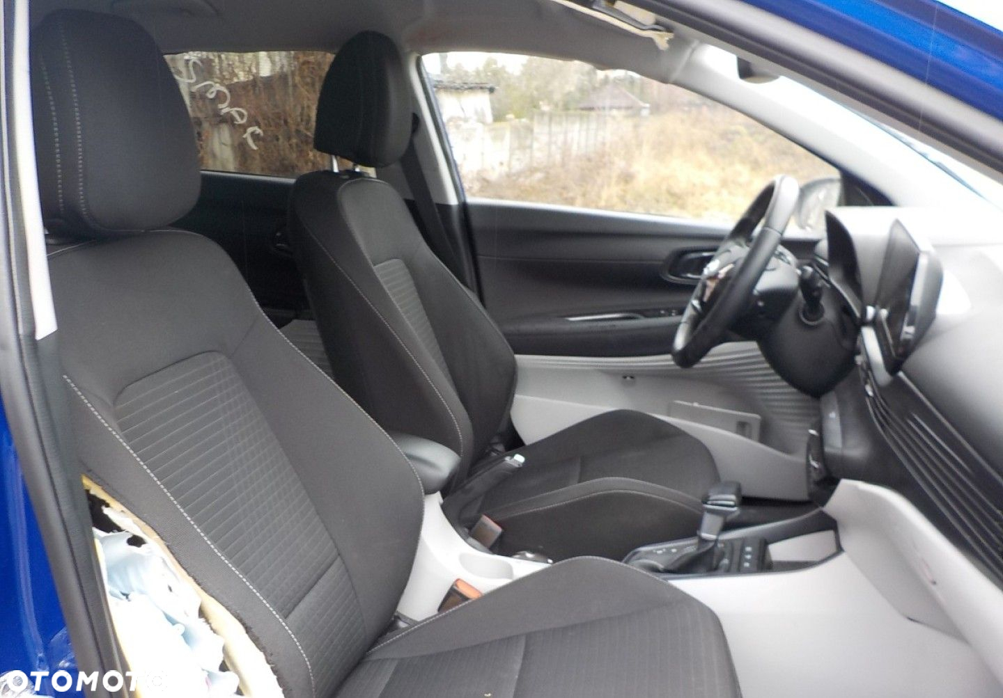 Hyundai i20 - 24