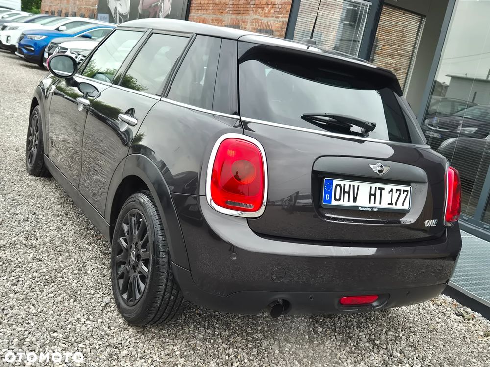 MINI ONE - 10