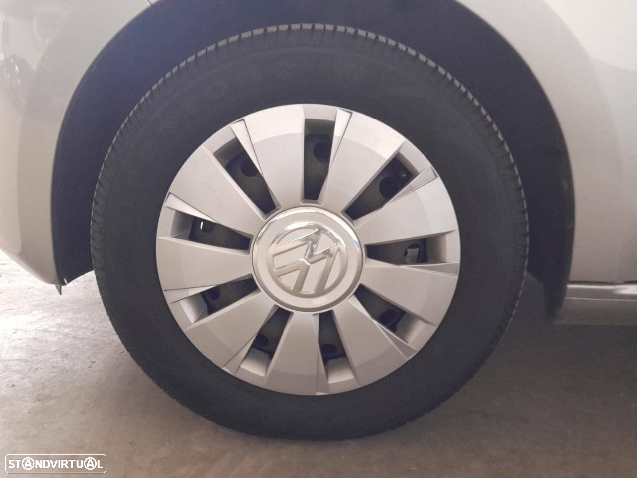 VW Up! 1.0 BMT Take - 11