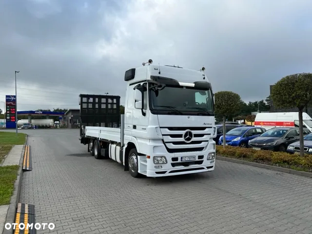 Mercedes-Benz 2544 - 4