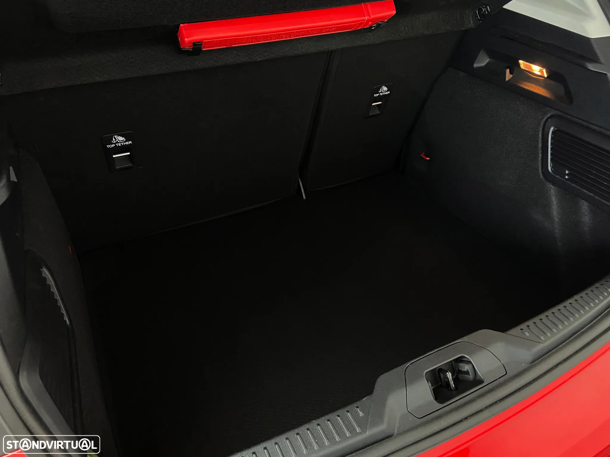 Ford Focus 1.0 EcoBoost MHEV Active X - 11