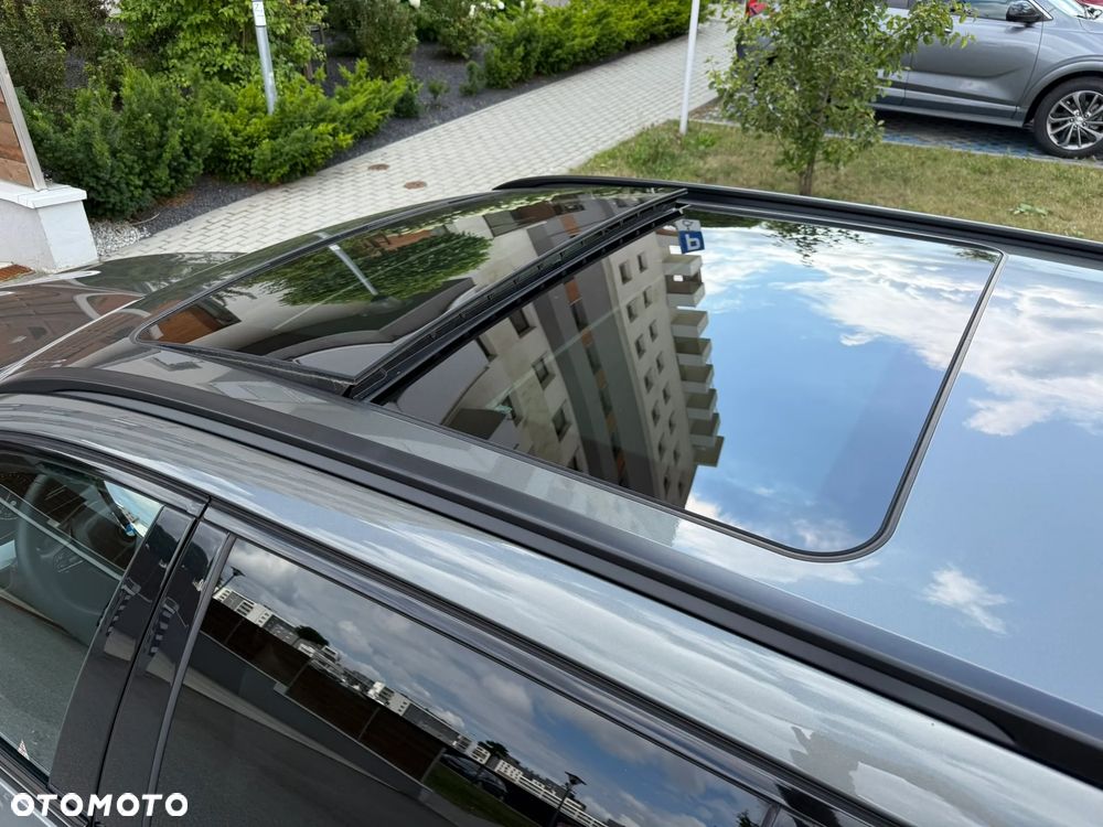 BMW Seria 5 525d Luxury Line - 9