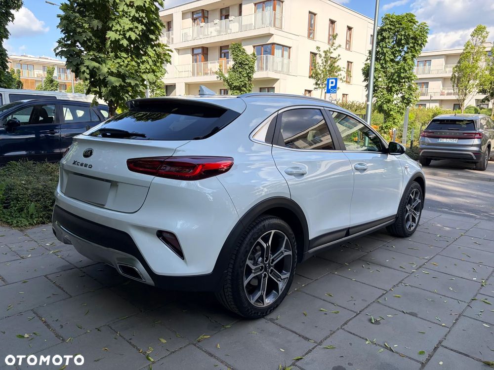 Kia XCeed 1.5 T-GDI M DCT - 3