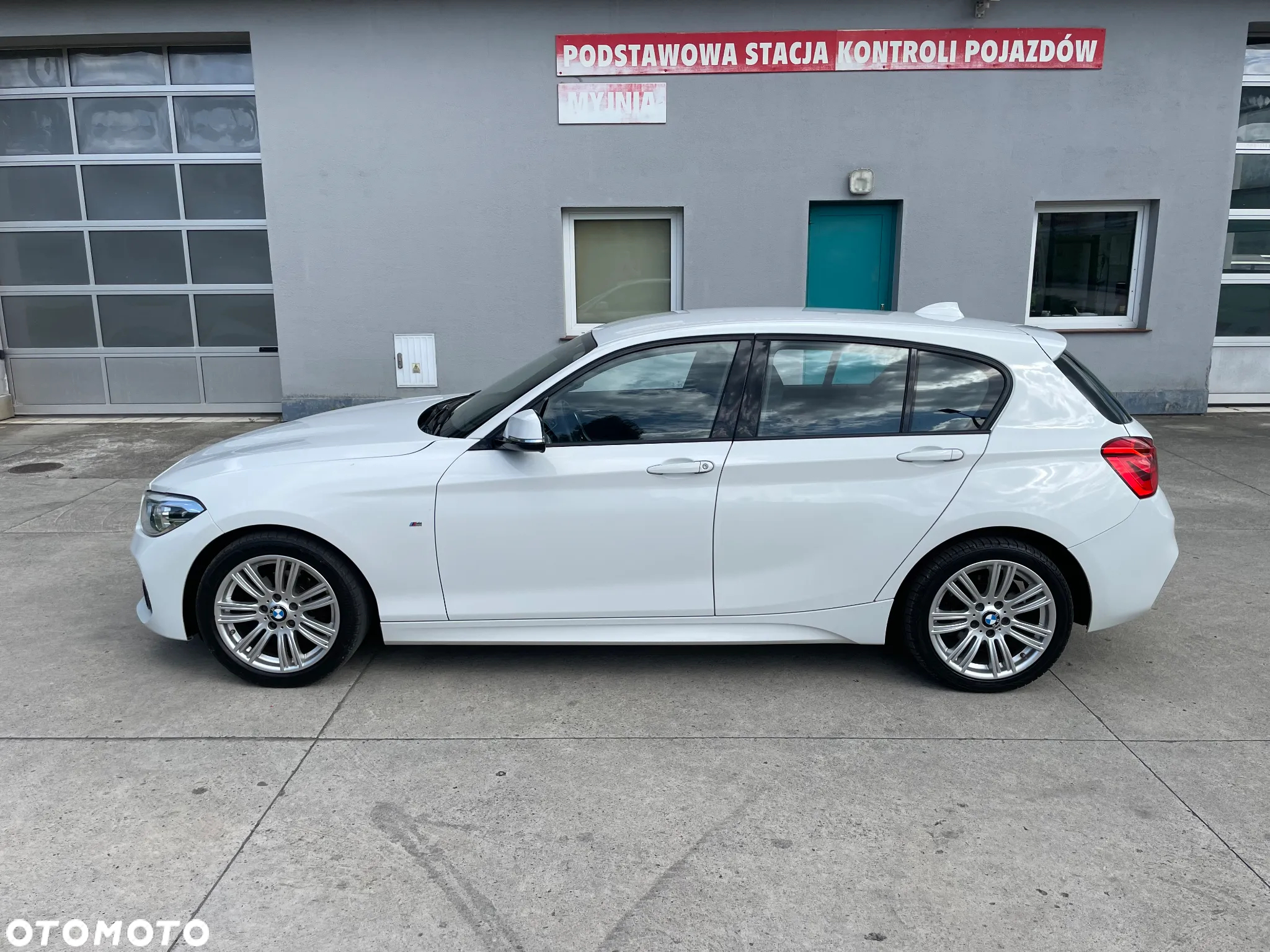 BMW Seria 1 116i M Sport - 8