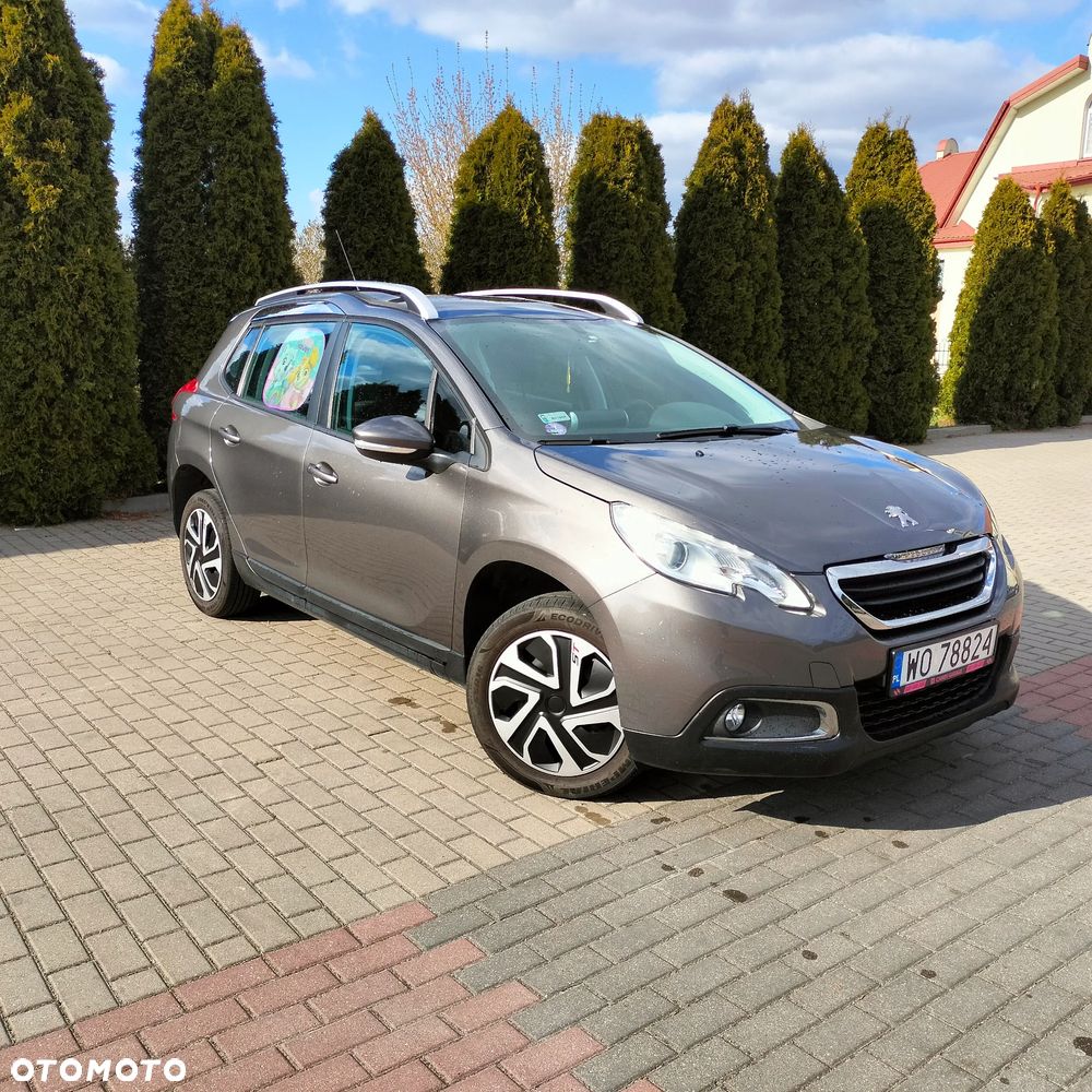 Peugeot 2008 1.2 VTi Allure - 2