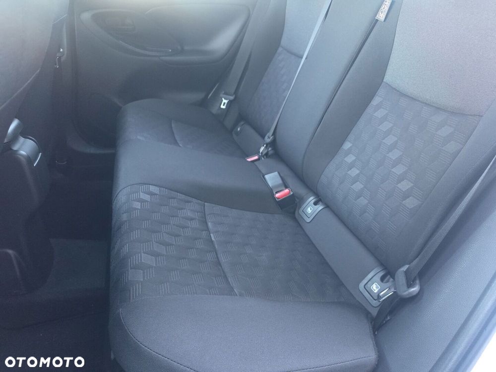 Toyota Yaris Hybrid 1.5 Style - 13