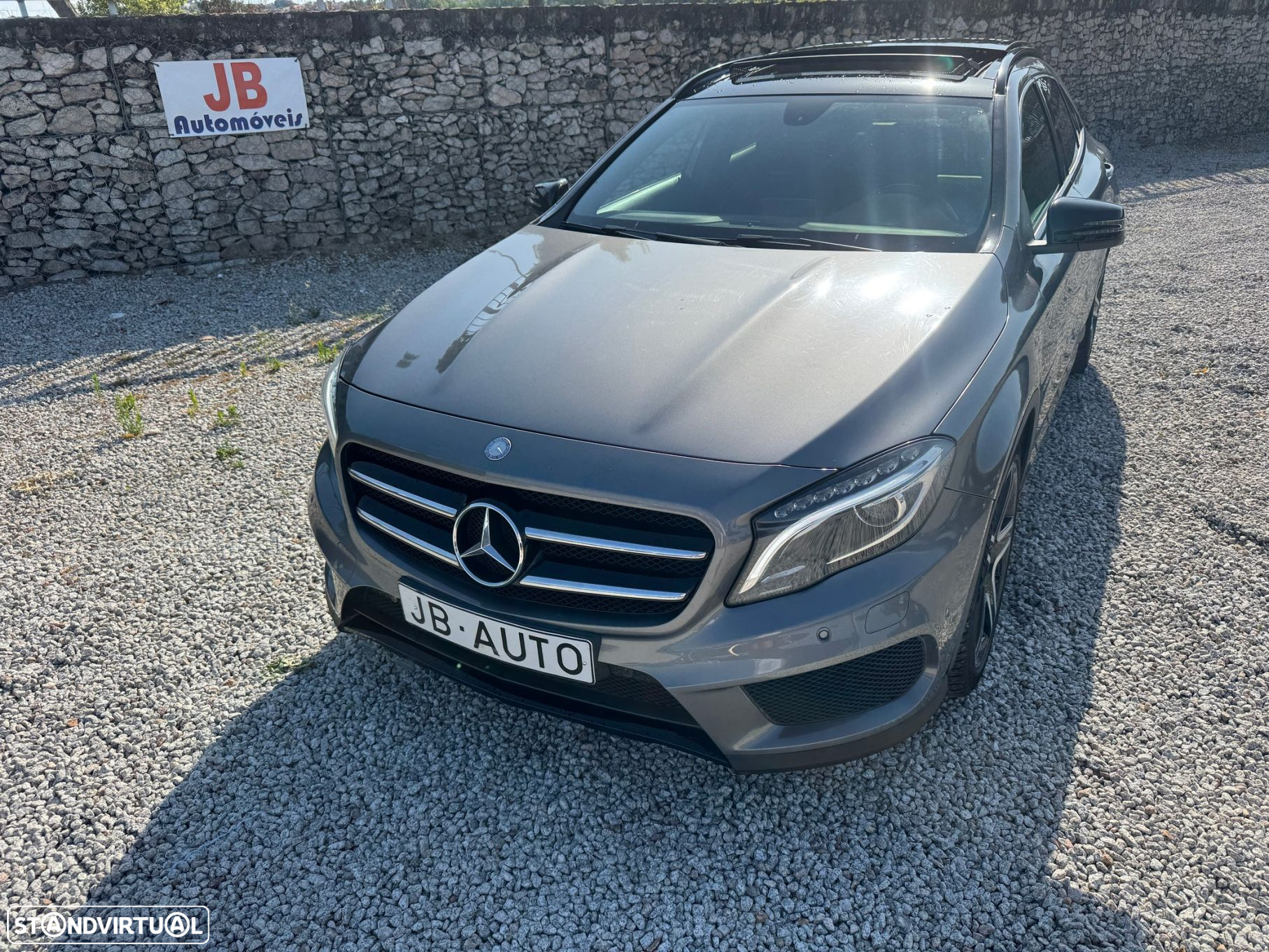 Mercedes-Benz GLA 220 CDi AMG Line - 2