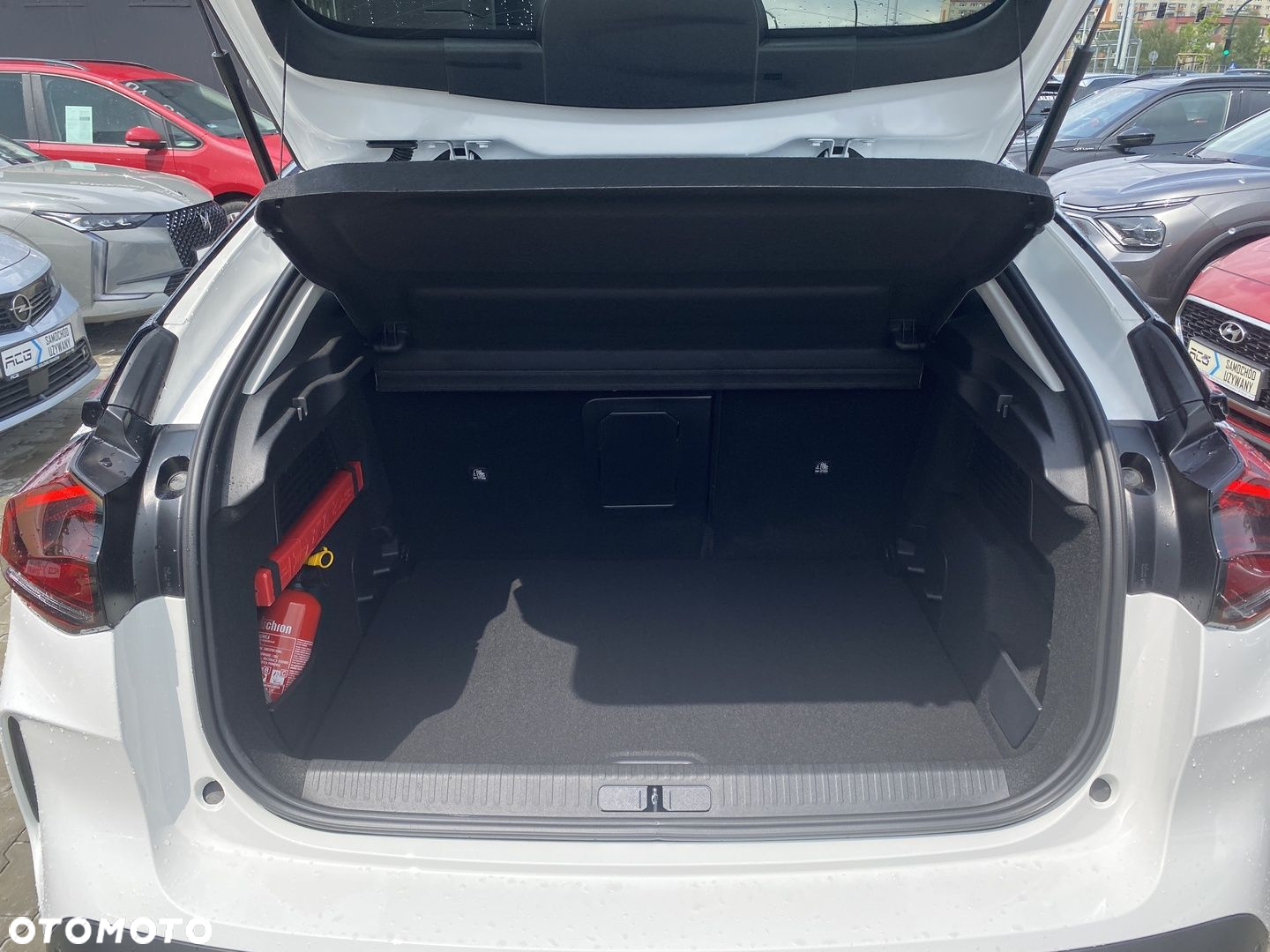Citroën C4 1.2 PureTech Max S&S EAT8 - 20