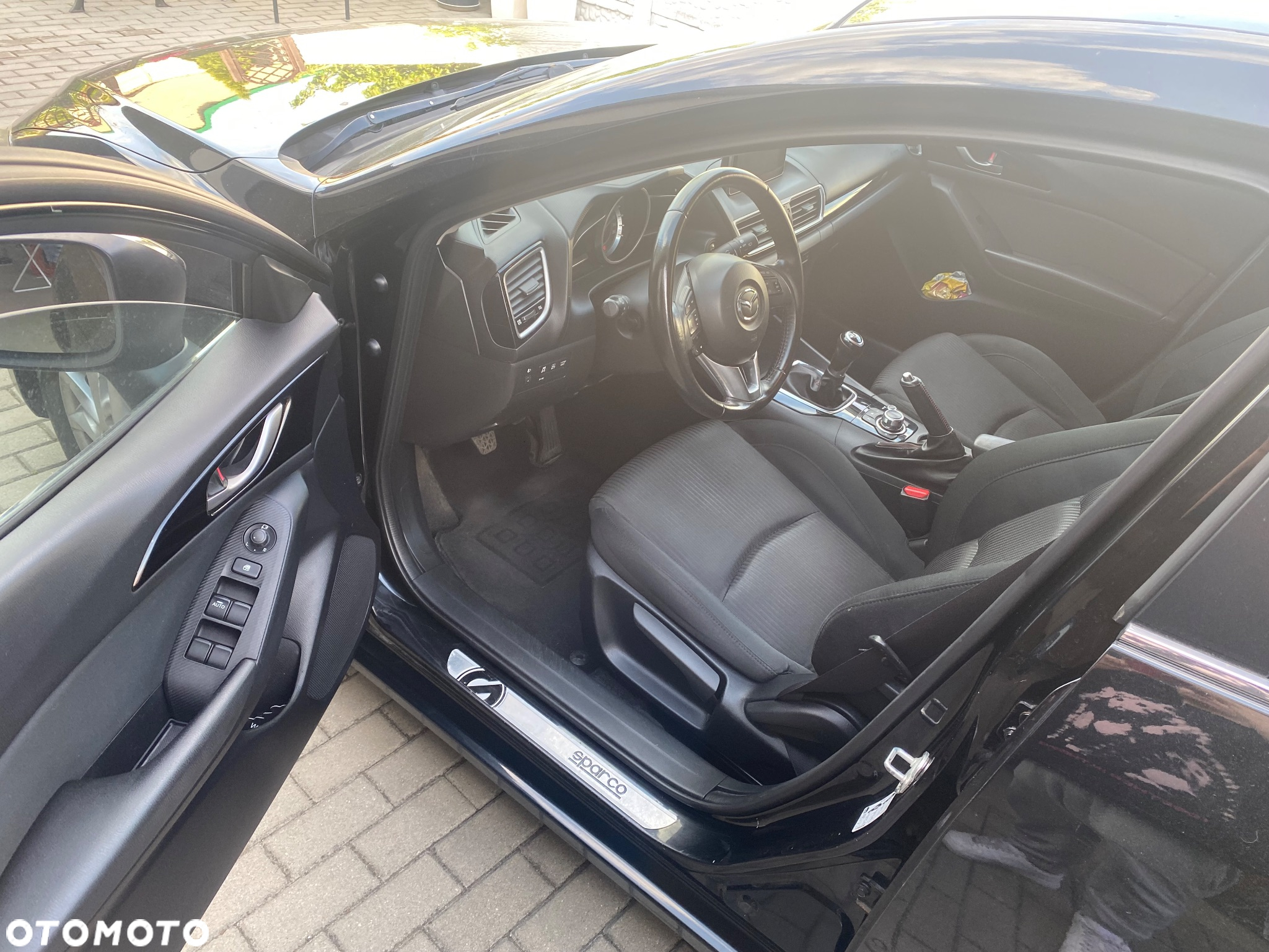 Mazda 3 - 16