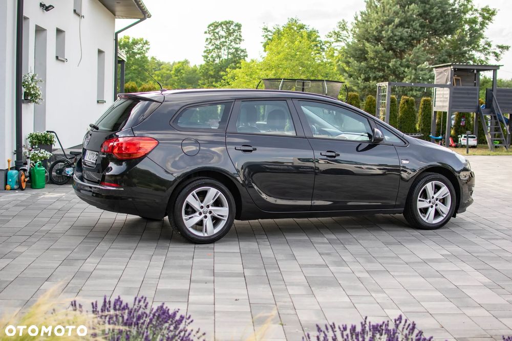 Opel Astra - 18