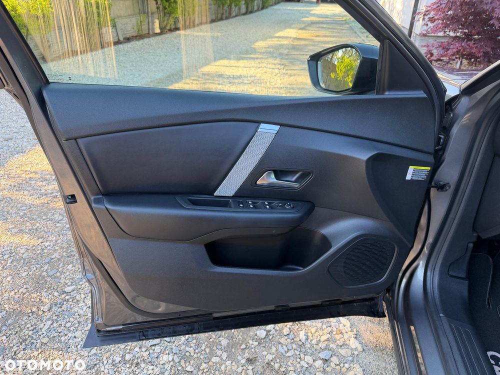 Citroën C4 1.2 PureTech Max S&S - 19