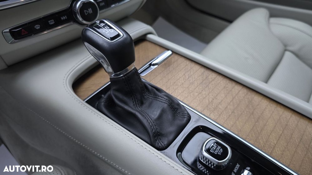 Volvo S90 D5 AWD Inscription - 17