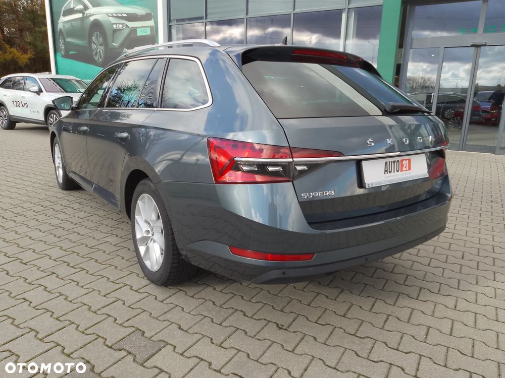 Skoda Superb 1.5 TSI Ambition DSG - 8