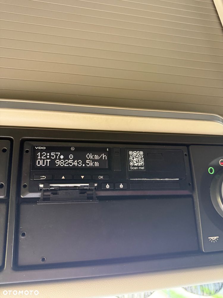 Volvo FH 500 / STANDARD / TV / XL / jak NOWY / Salon PL / XENON / LED - 18