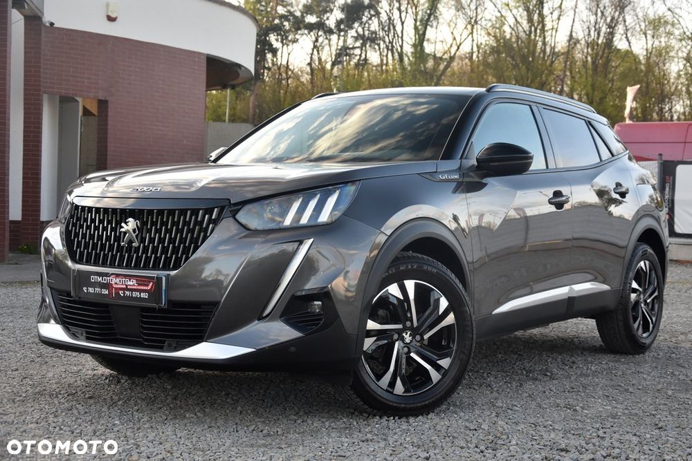 Peugeot 2008 PureTech 130 EAT8 GT - 8
