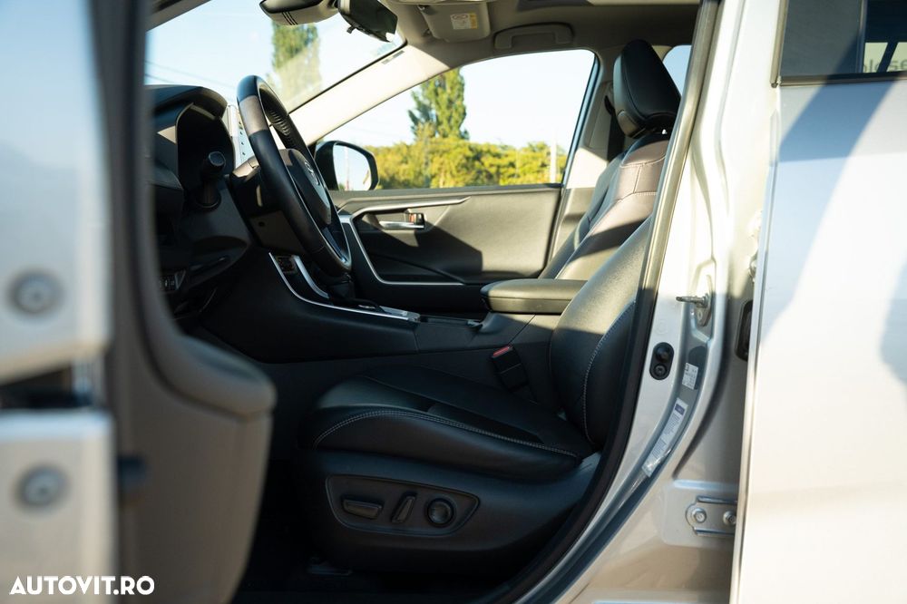 Toyota RAV4 2.5 VVT-iE 4x4 Luxury Premium - 8