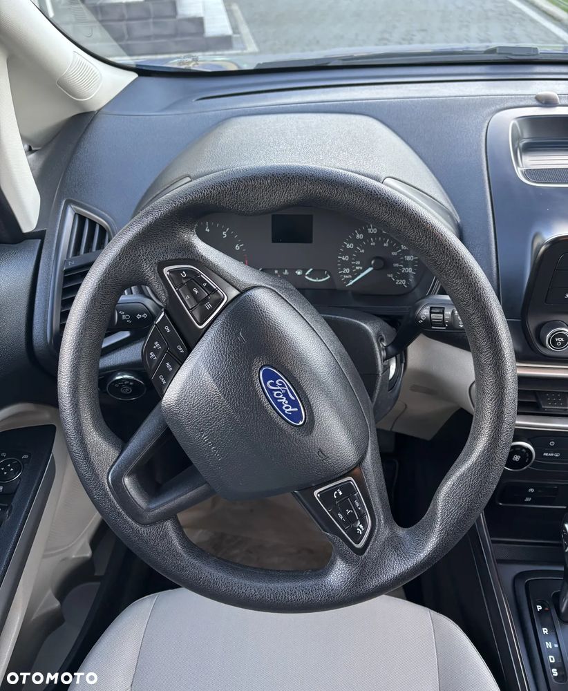 Ford EcoSport - 8