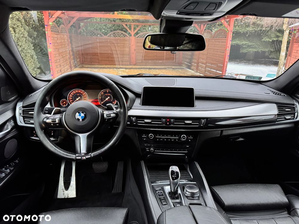BMW X6 xDrive40d - 16