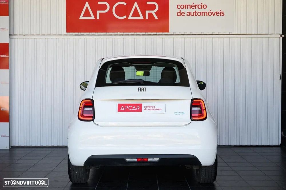 Fiat 500e Action - 4