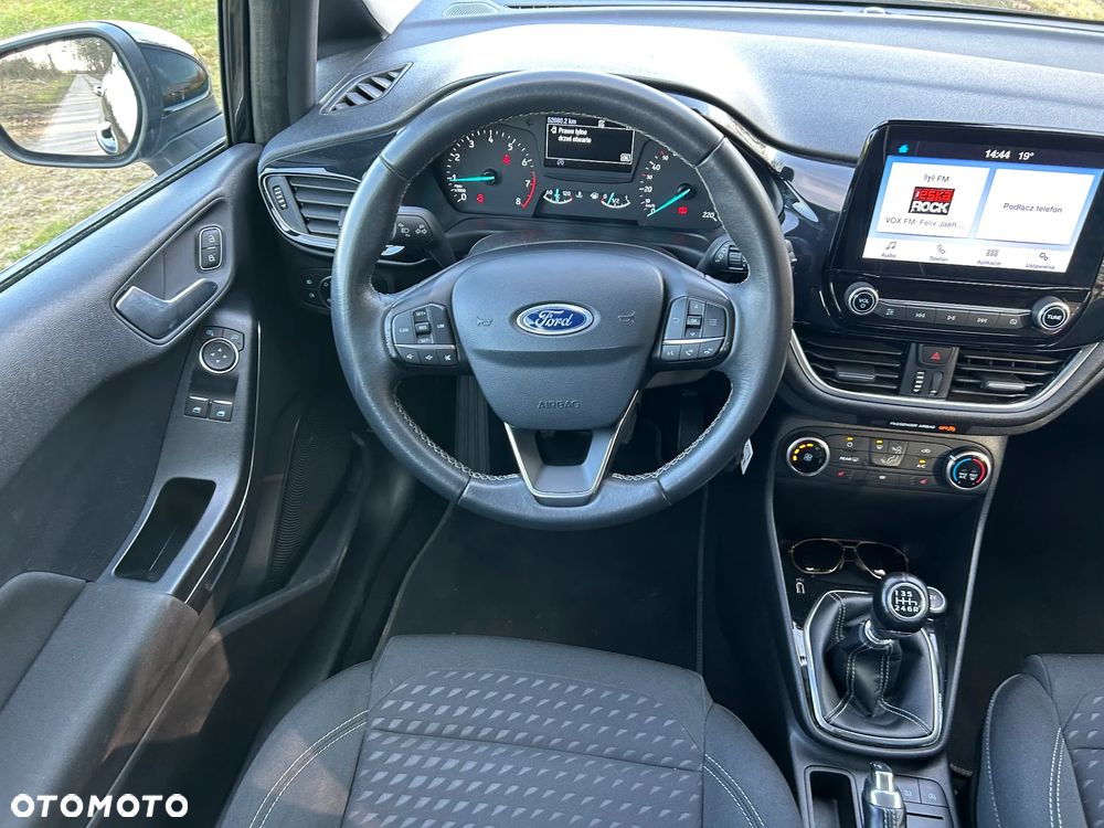 Ford Fiesta 1.0 EcoBoost S&S TITANIUM - 12