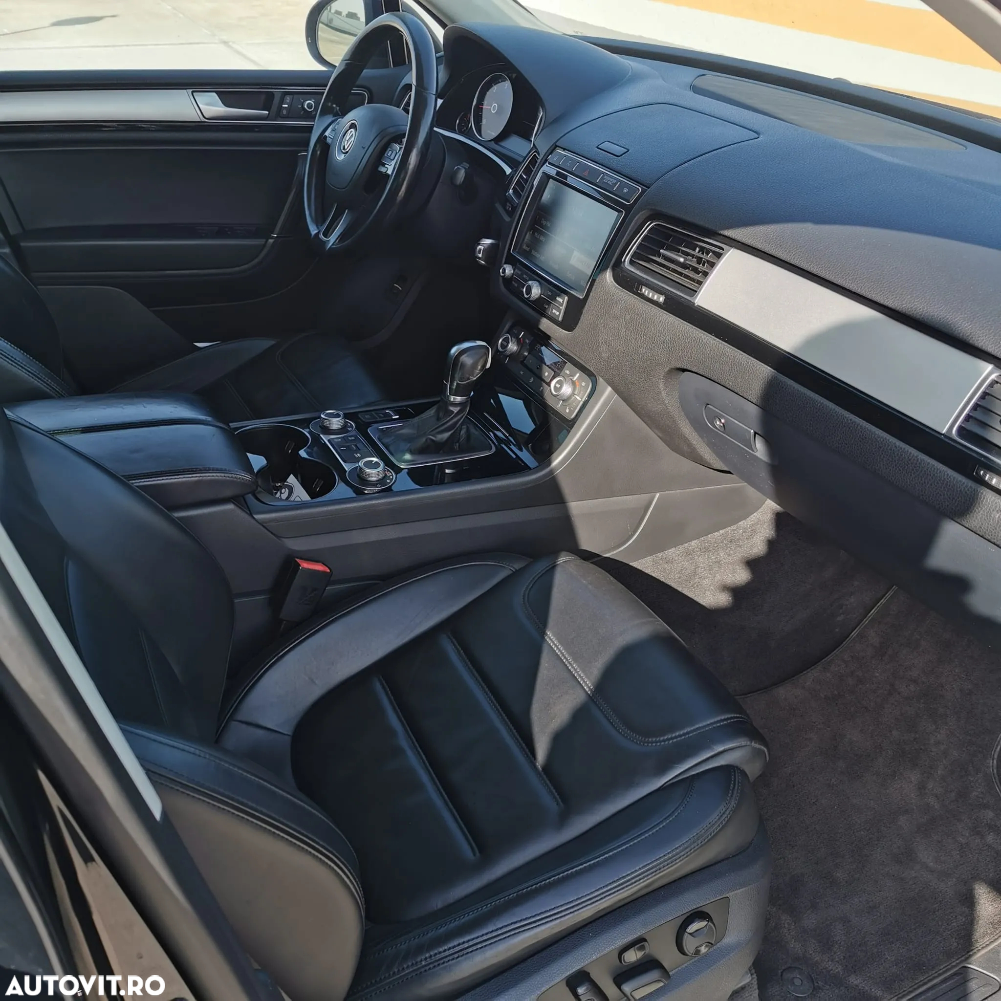Volkswagen Touareg 3.0 V6 TDI SCR Blue Motion DPF Automatik - 14