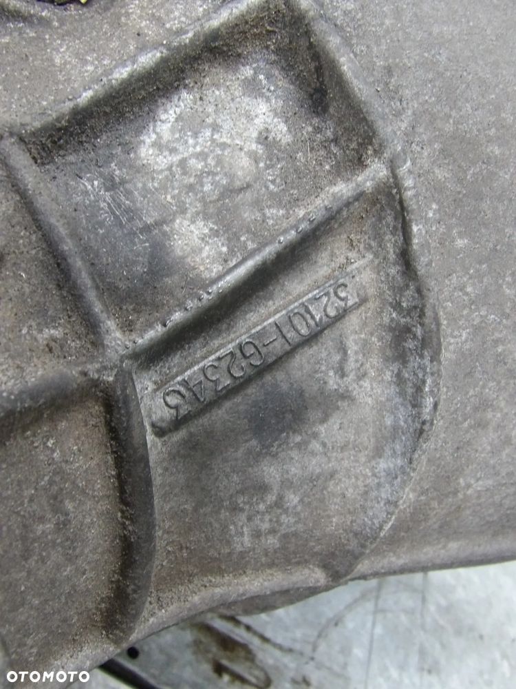 NISSAN TERRANO II 2,4 12V SKRZYNIA BIEGÓW - 4