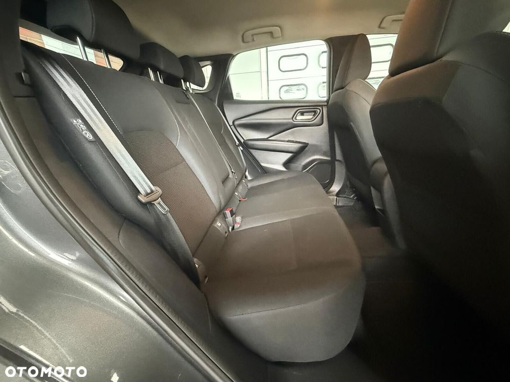 Nissan Qashqai - 14
